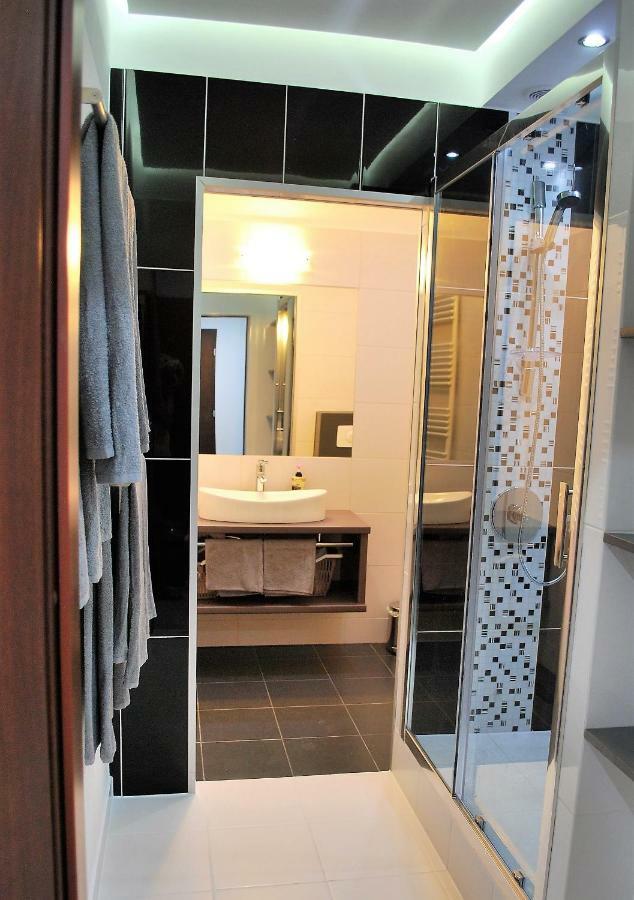 Lux Apartment Center Breslavia Exterior foto