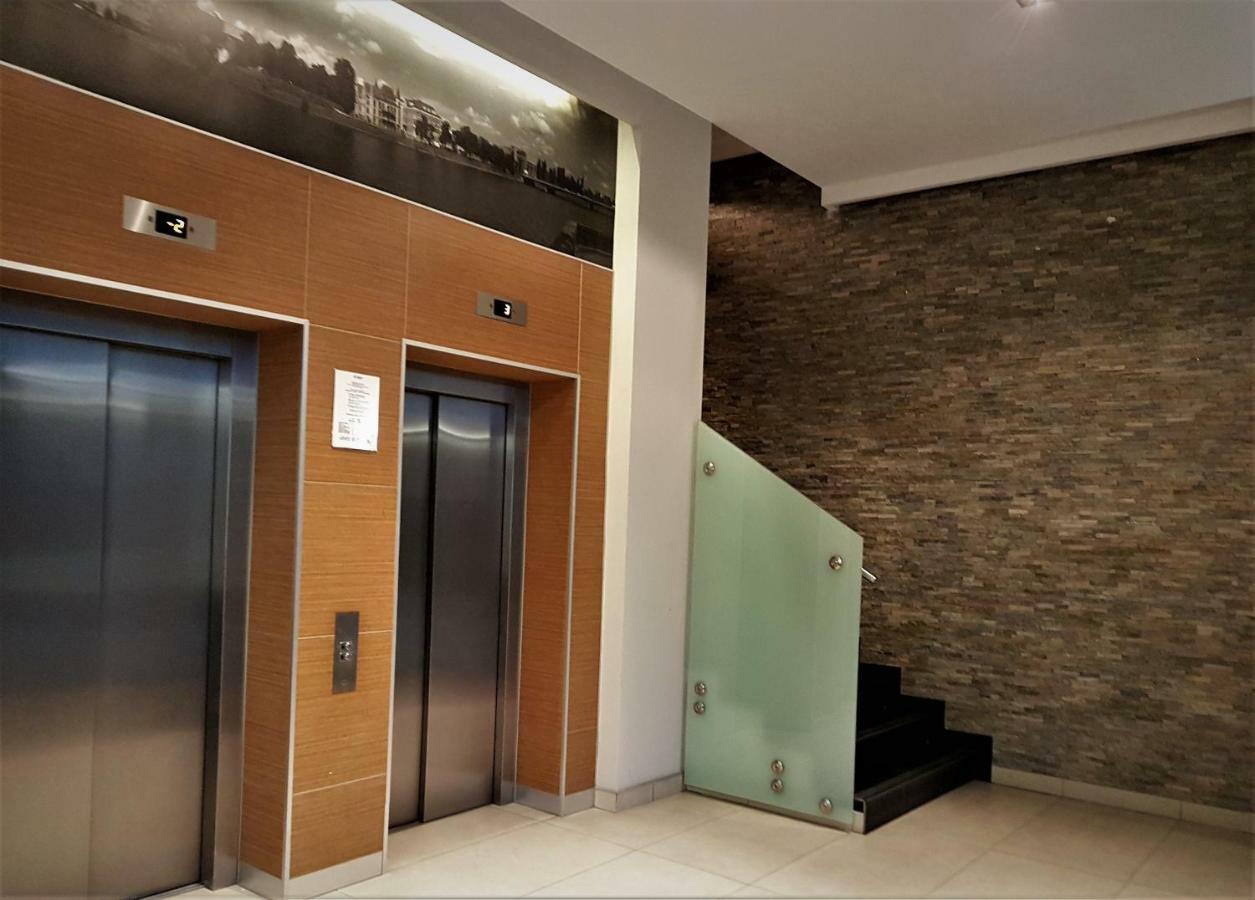 Lux Apartment Center Breslavia Exterior foto